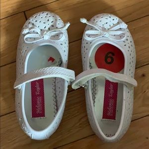White baby flats